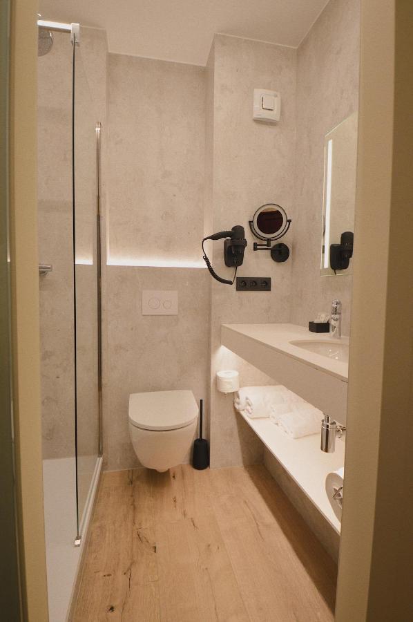 Superior Twin Room,1498482562:JPEG
